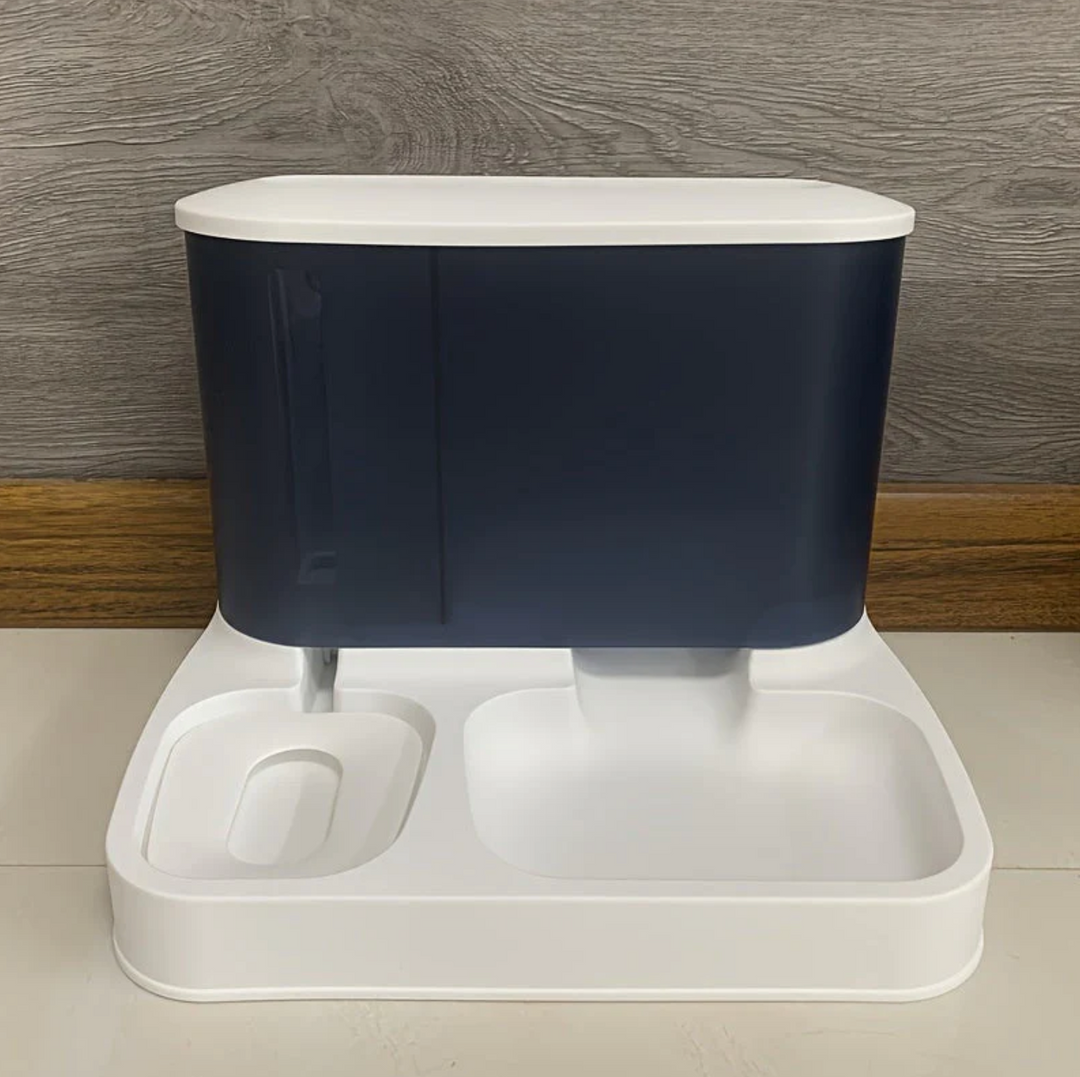 PawPantry Dual Pet Feeding Station