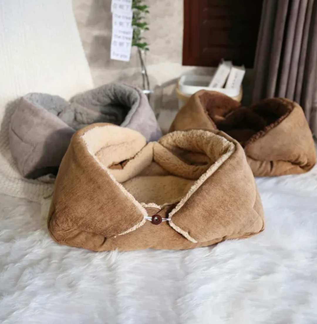 SnuggleCloud Ultra Plush Cat Bed