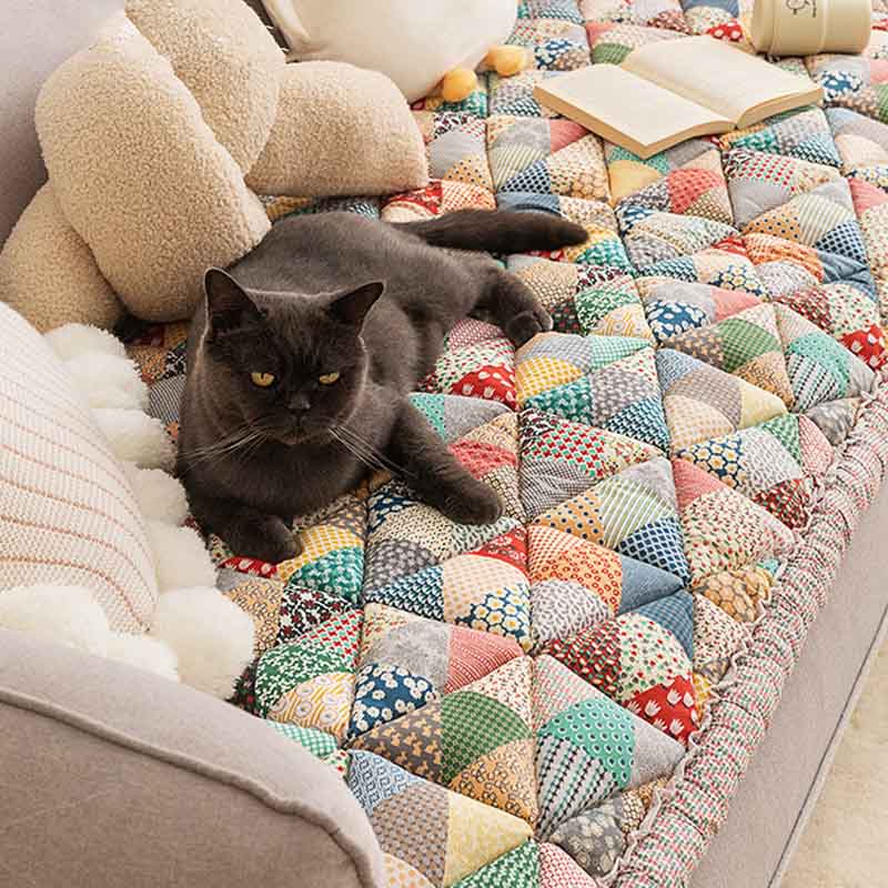 Floral Cotton Sofa Cover | Quilted Non-Slip Protective Couch Mat