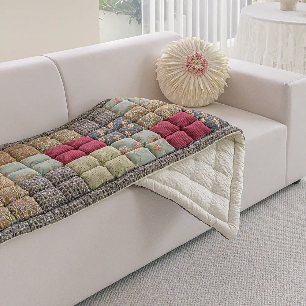 Floral Padded Pet Sofa Cover | Non-Slip Washable Couch Mat