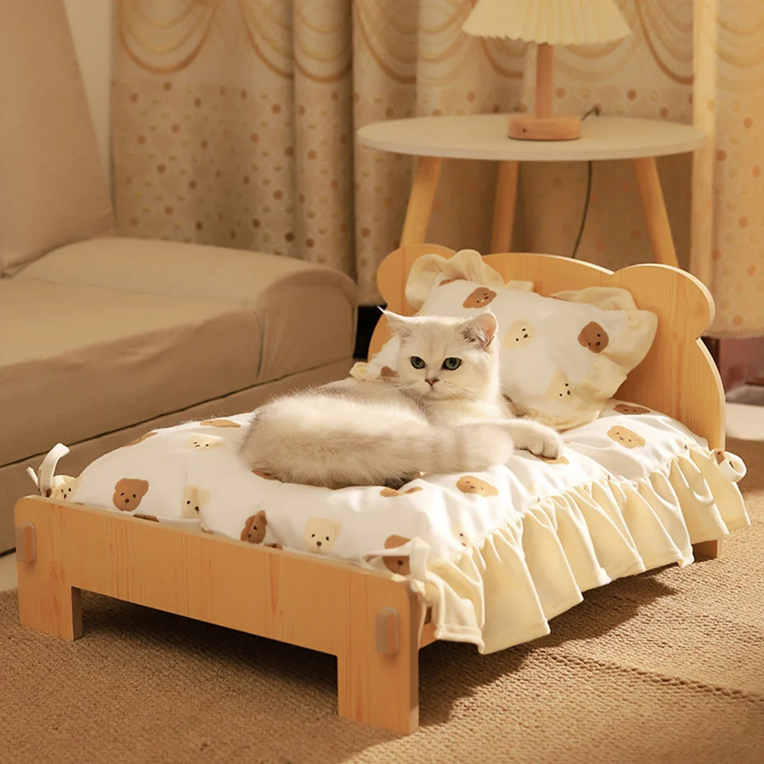 Woodland Teddy Pet Bed