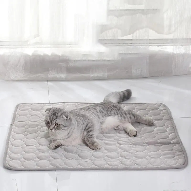 CoolCuddle Mini Cooling Mat