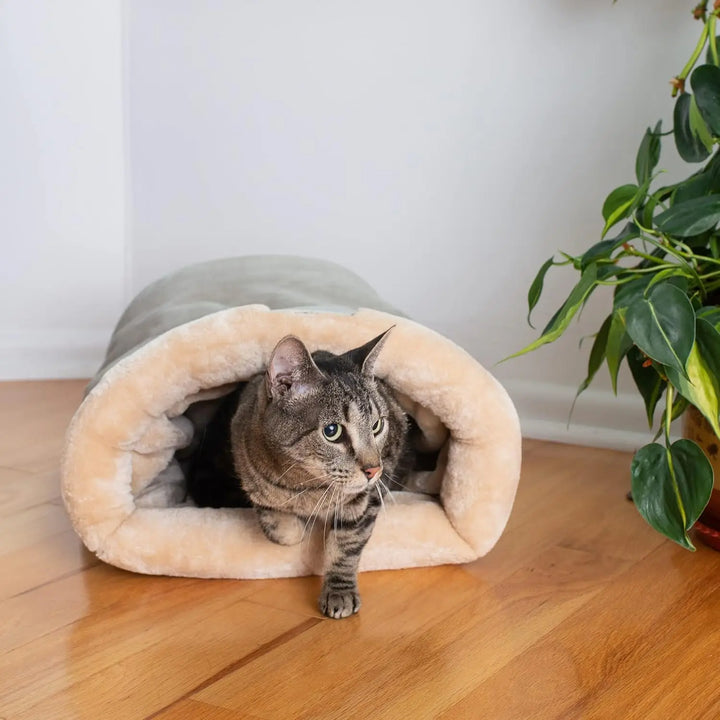 CozyNest Semi-Enclosed Winter Cat Sleeping Bag