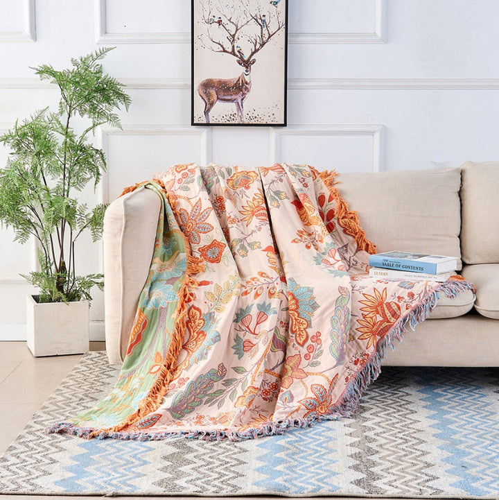Rustic Floral Tassel Blanket