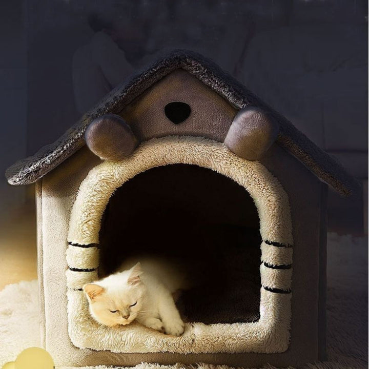 Cat House – Cozy Enclosed Pet Hideaway for Cats
