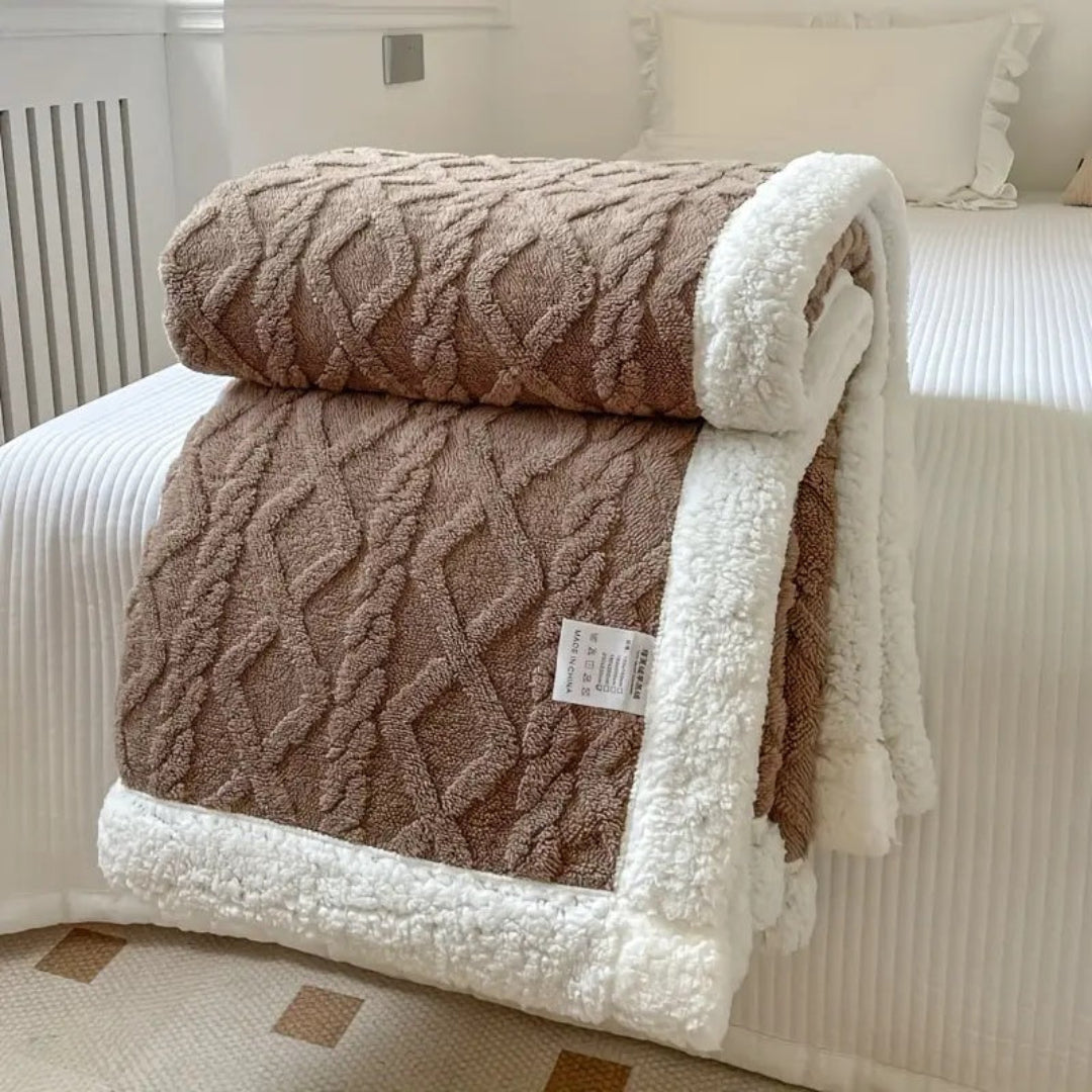 Sherpa Blanket – Ultra Soft & Warm Plush Pet Blanket for Dogs & Cats