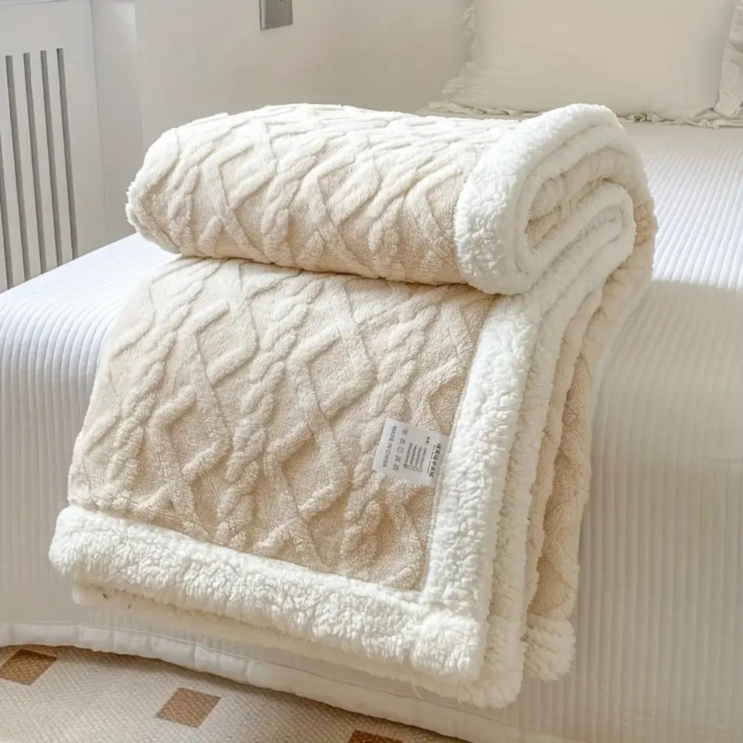 Sherpa Blanket – Ultra Soft & Warm Plush Pet Blanket for Dogs & Cats