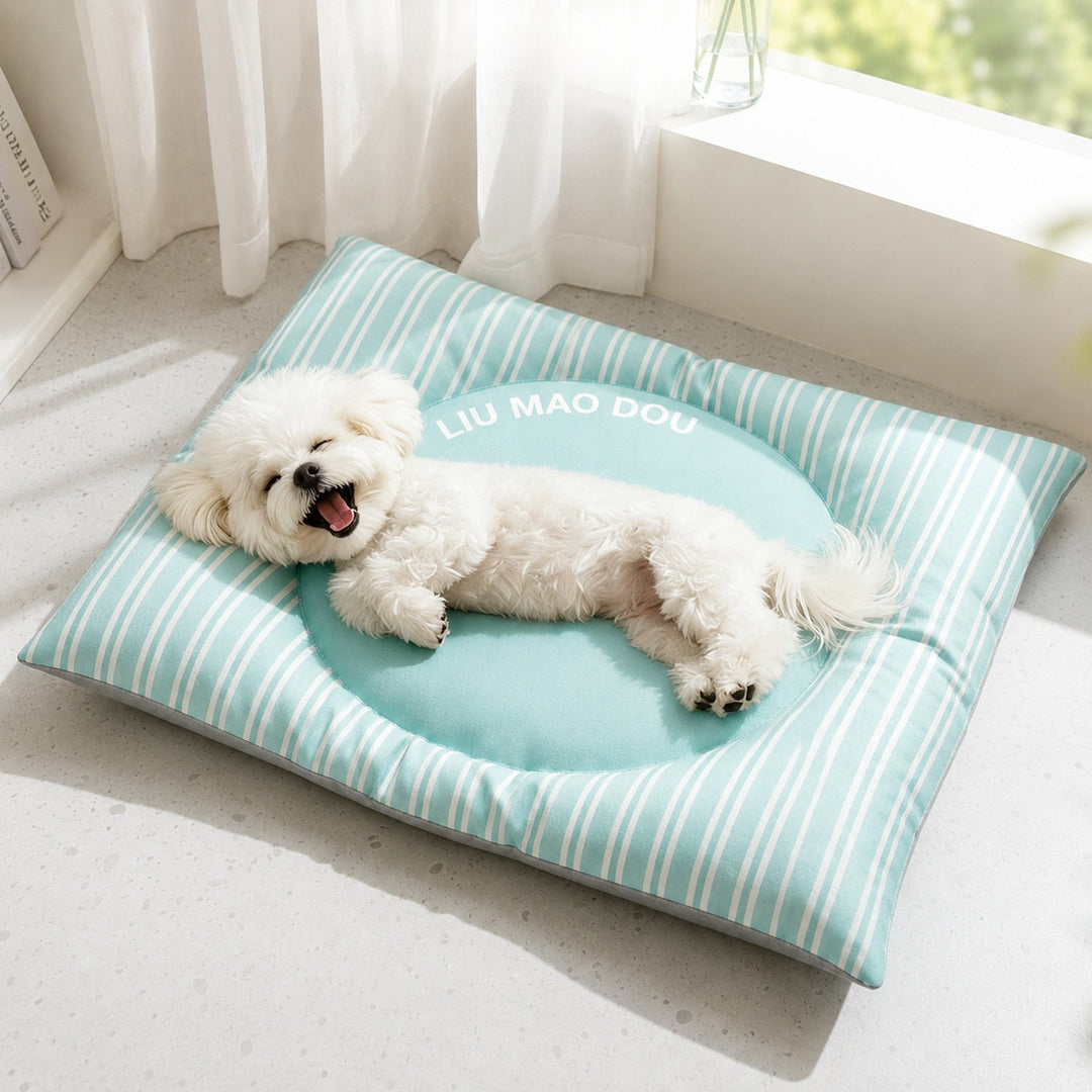 Dog Bed & Cat Bed | Striped Pet Mat | Waterproof Layer & Non-Slip Base