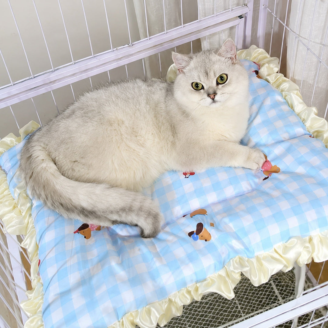 Dog Bed & Cat Bed | Reversible Pet Mat | Breathable Fabric & Warm Flannel