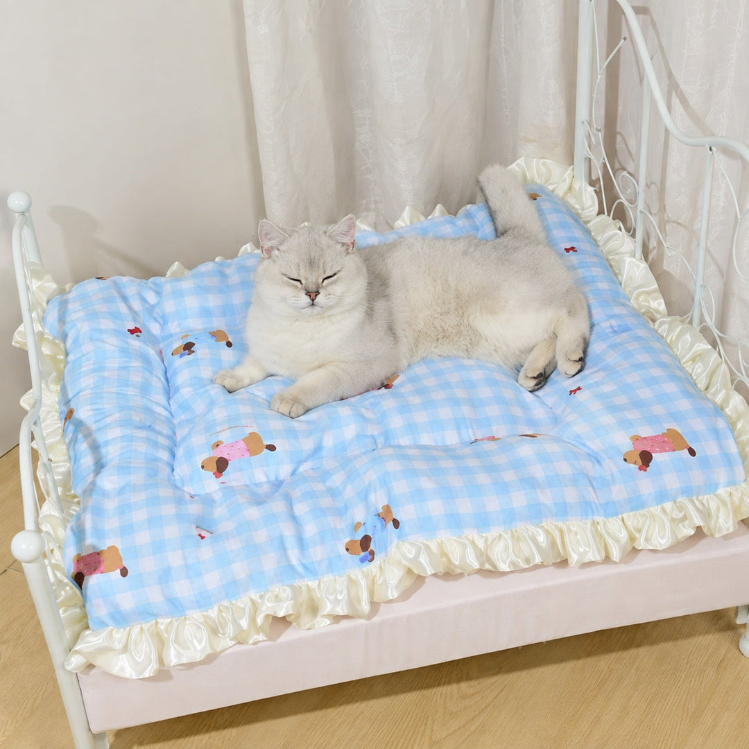 Dog Bed & Cat Bed | Reversible Pet Mat | Breathable Fabric & Warm Flannel