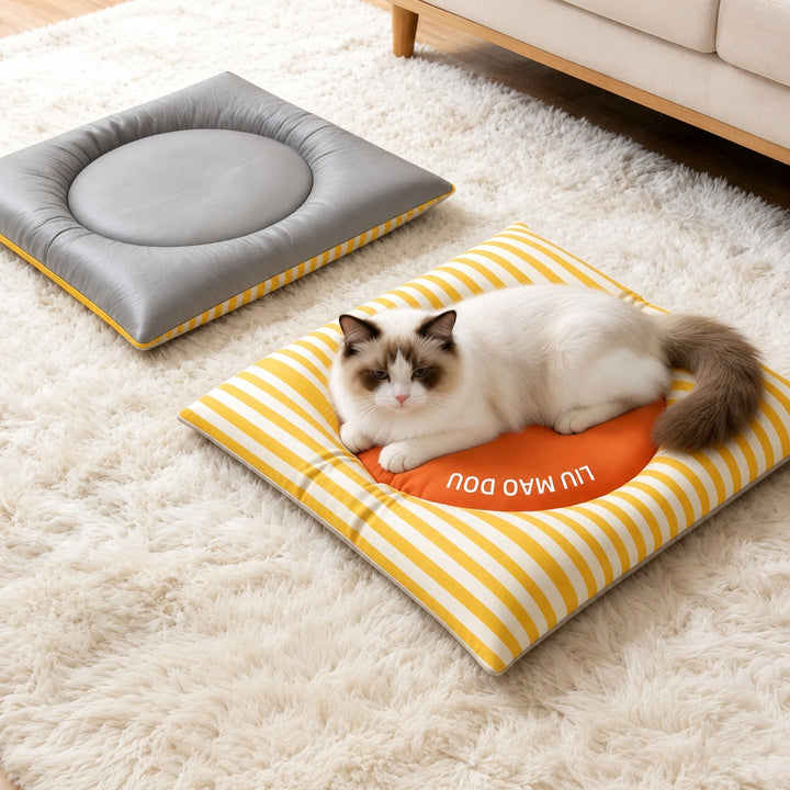 Dog Bed & Cat Bed | Striped Pet Mat | Waterproof Layer & Non-Slip Base